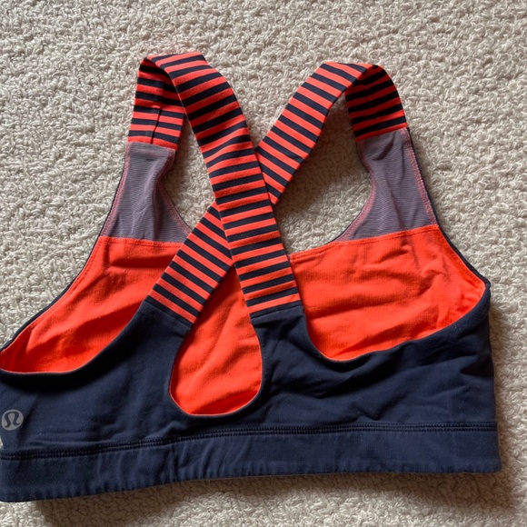 Lululemon All Sport Bra Inkwell/Classic Stripe Light Flare Inkwell Size 8 - Picture 2 of 3